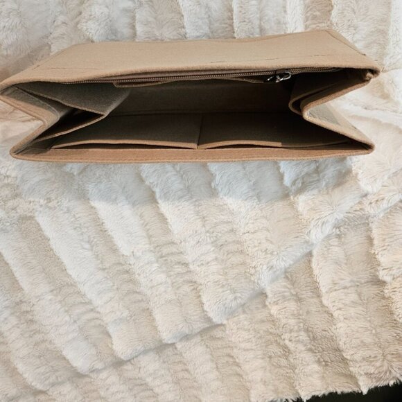 Beige Multi-Pocket Felt Handbag Organizer ✨Never used, Brand New Keep your hand - Picture 2 of 5